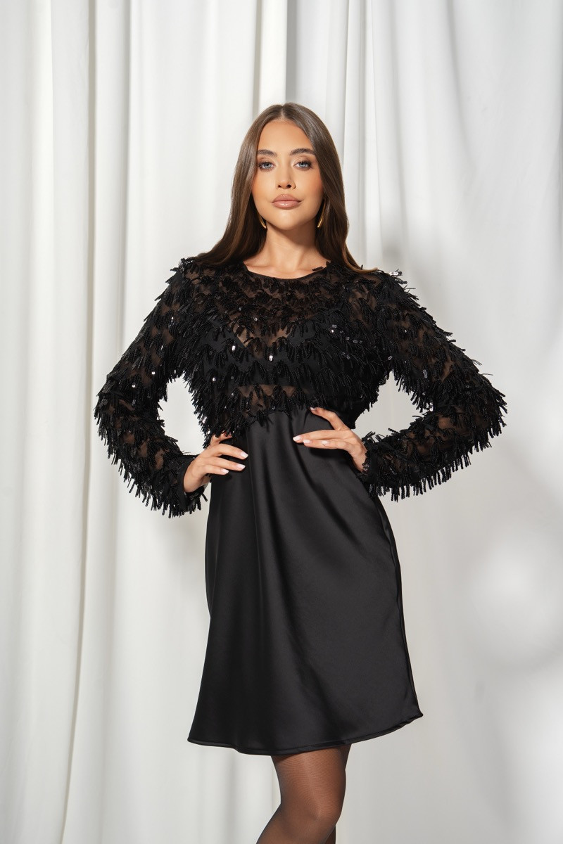 Рокля black fringe