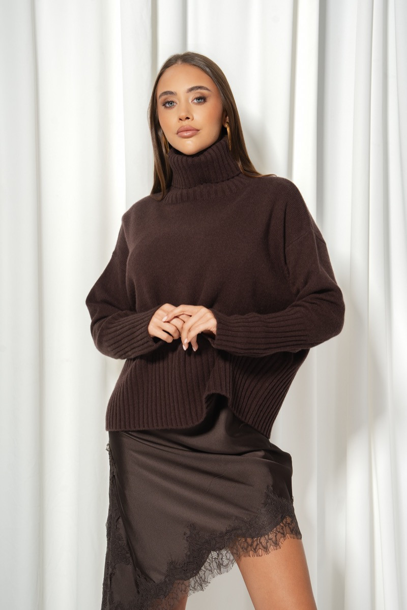 Пуловер brown lana