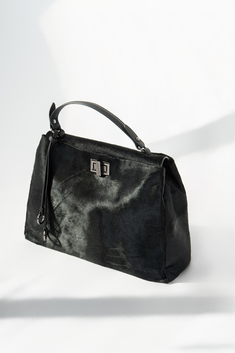 Чанта noir pony